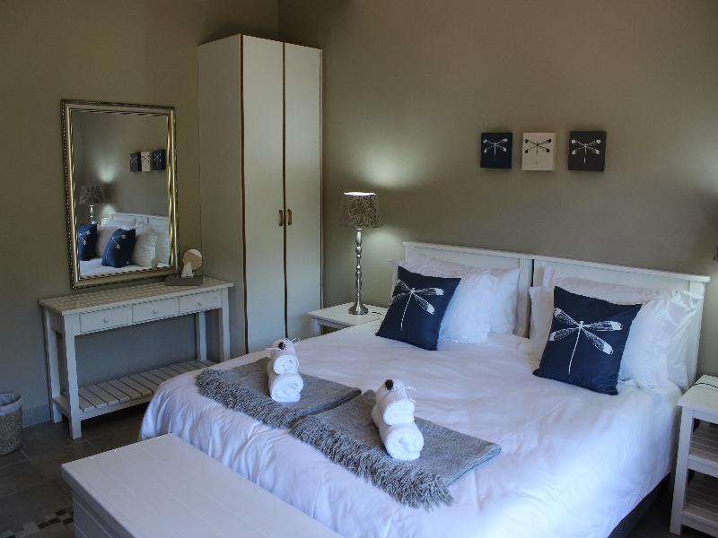Blackwaters River Lodge, קניסנה מראה חיצוני תמונה